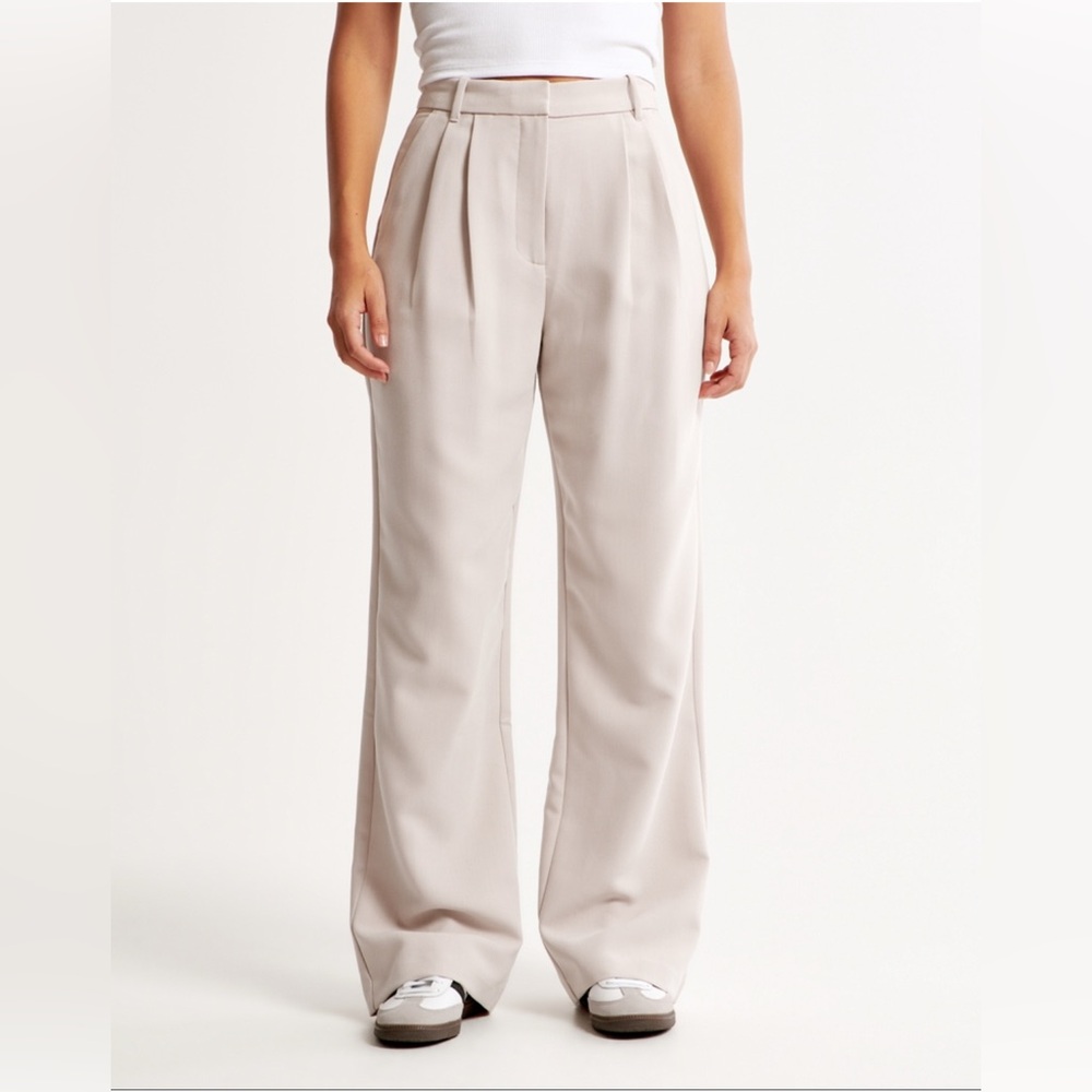 A&F Curve Love Sloane Tailored Wide-Leg Trousers